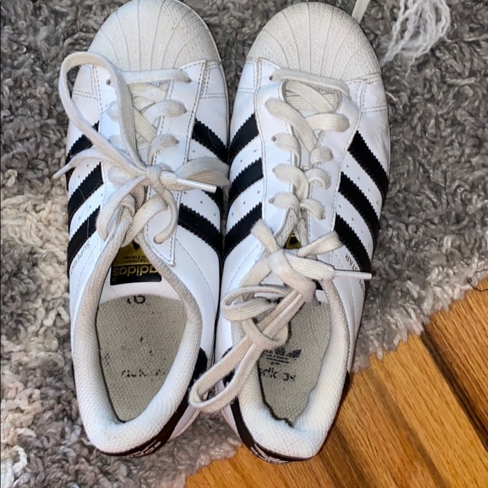 adidas superstars